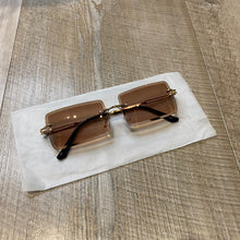 Load image into Gallery viewer, Wood Brown
